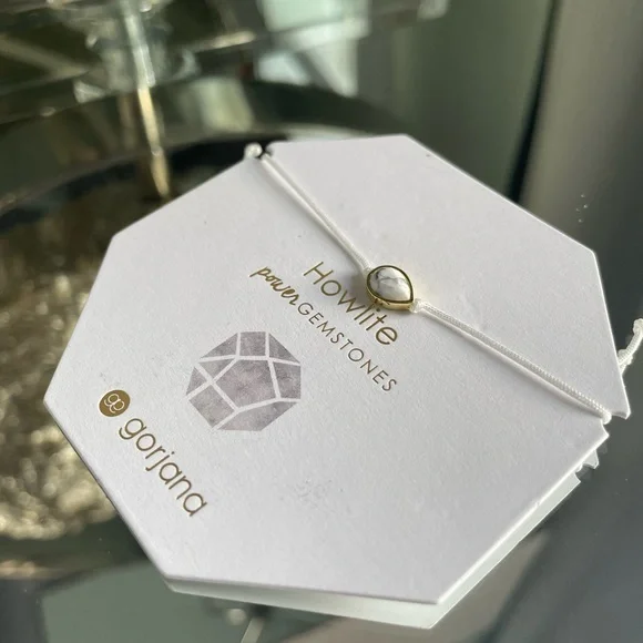 New GORJANA 18k gold plated “CALMING” bracelet - Picture 3 of 17